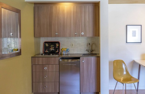Downtown Palm Springs Hotel | The Hideaway - 21 and Over - A Town & Desert Boutique Hotel