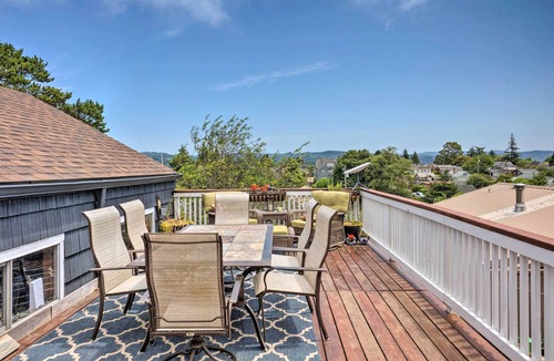North Bend House | The Old McCullough Home w/Rooftop Deck, View