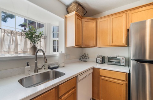 Rockaway Beach House | The Sand Dollar Beach House- 3 min walk to the beach and Pet Friendly!