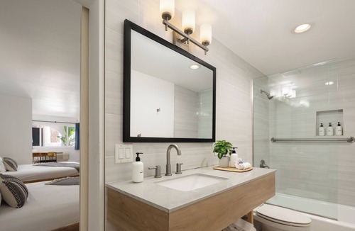 San Clemente Hotel | The Surfbreak Hotel