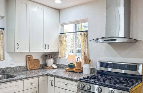 Prescott House | The Victorian Haven-Minutes to San Francisco
