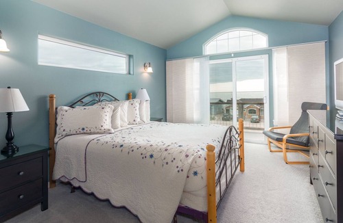 Kiwanda Shores House | The Whaler #122 - Gorgeous views, 4 bedroom home across from beach