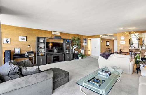 Marina del Rey Apartment | Three Bedroom Residence with Panoramic Water Views