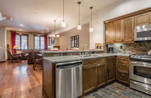 Woodwinds House | Three-Level Townhome with Golf Course Views!