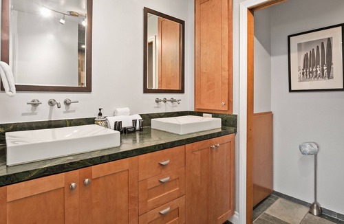 Solana Beach Condo | Time to Coast - Corner Condo with Ocean Views