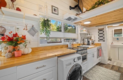 Phoenix Lake-Cedar Ridge House | Tiny Forest Retreat Near Yosemite & Sonora