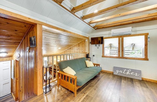 Arrowhead Villas Apartment | Tiny Home w/Deck & Mtn Views in Lake Arrowhead!