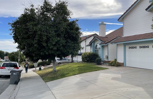 Moreno Valley House | Town Center/Pool SPA/Resort Leisure/Business