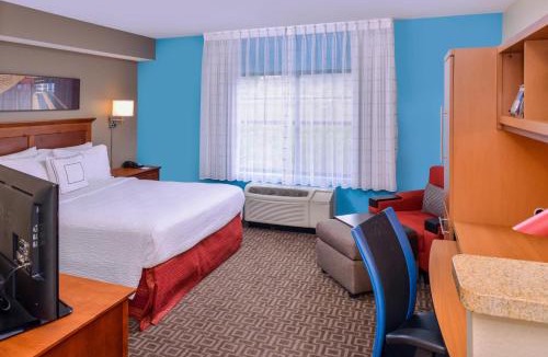 Thousand Oaks Hotel | TownePlace Suites by Marriott Thousand Oaks Ventura County