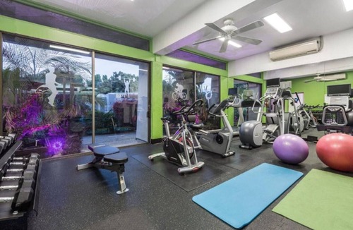 Pleasanton House | Travel easy with a comfortable stay at our room.