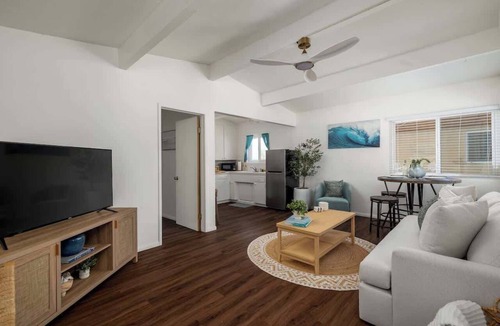 Point Loma Condo | Trendy Ocean Beach Getaway | Newly Renovated 1BR