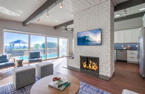 La Jolla Mesa House | Tropical Retreat