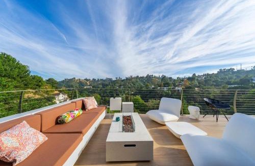 Hollywood Hills West House | Ultra Luxury Hillside Villa with Infinity Pool Views