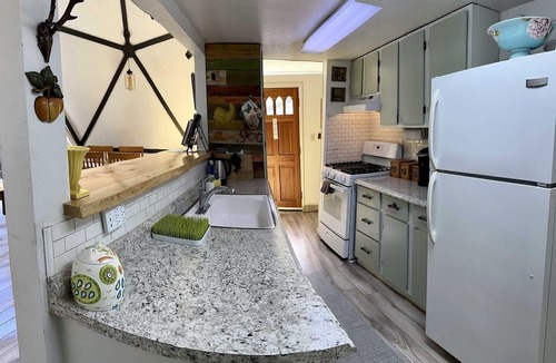 Glencoe Cabin | Unique and Secluded Dome Getaway near Sacramento, California
