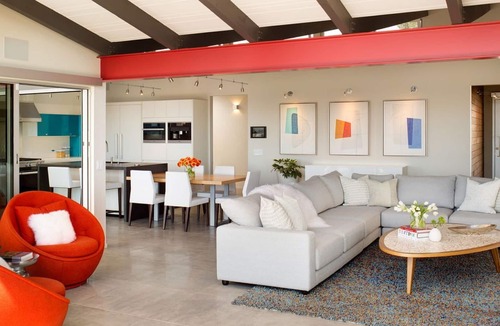 North Pacific Beach House | Unique design, breathtaking views + luxurious accommodations = best of the best!