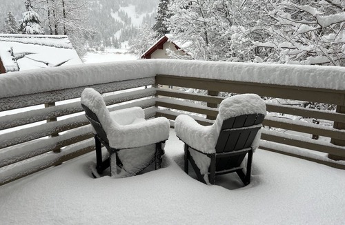 Olympic Valley House | Unwind in the ultimate mountain setting! And just nine minutes to the Lake!