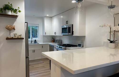 Westside House | Updated 2-bedroom 2-bath near Beach and Downtown. AC and EV Charging