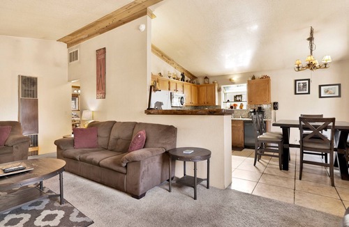 Upper Moonridge Cabin | Upper Moonridge Chalet: 2BR/2BA, Private Hot Tub, Wood Fireplace & WiFi
