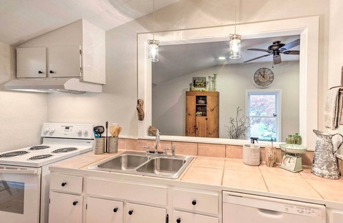 Blowing Rock Apartment | Upscale Rustic Duplex on Stream, Near Blowing Rock