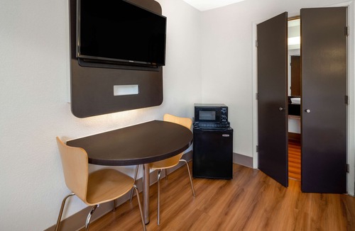 North State Hotel | Vagabond Inn Santa Barbara