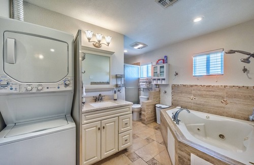 Paradise House | Vegas Paradise Vacation/Business Travel Place