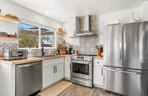 Landers House | Ventara: Boulder Views, Hot Tub, Cowboy Pool