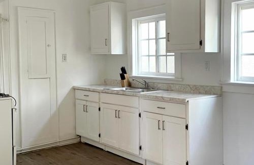 Los Angeles Hostel | Vernon Homes for the Soul