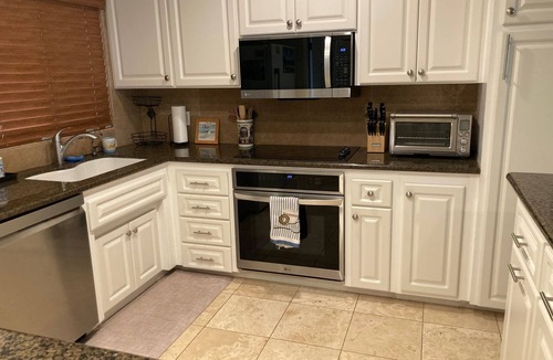 Solana Beach Condo | Very Clean Oceanfront Condo with Wi-Fi! 5-Star Vacation!