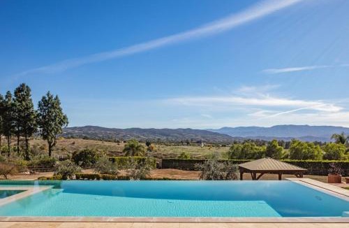 Temecula House | Via de la Sky Ranch - Sprawling Tuscan Villa in Wine Country