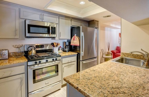 Palm Springs Condo | Views, Views, Views!