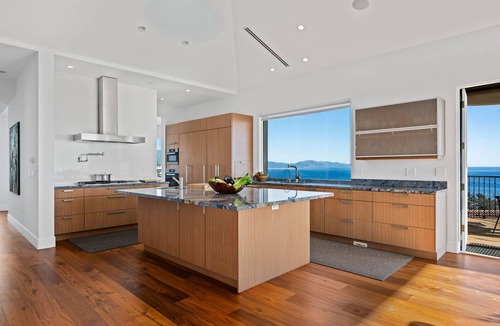 The Mesa House | Villa Pacifica | Pure Luxury, Infinity Pool, and Stunning Views from the Mesa