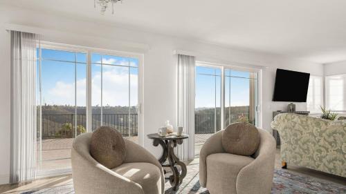 Sorrento Valley House | Vista del Sol by AvantStay