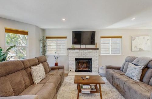 Lodge Hill House | Wanderlust Cambria Seaside Village