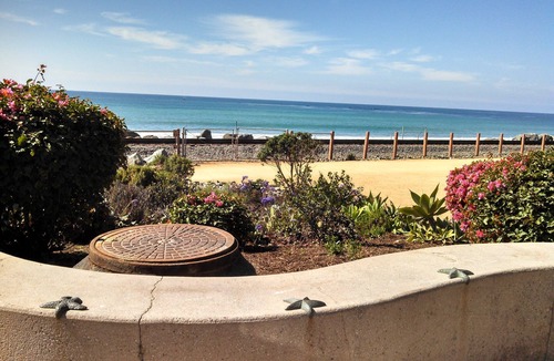 San Clemente House | Watch the Waves Best Location Casa Azul