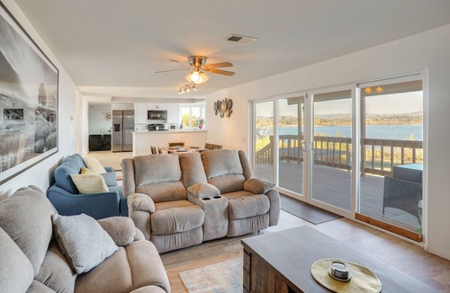 Lake Elsinore House | Waterfront Getaway on Lake Elsinore w/Swim Spa