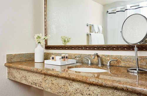 Jack London District Hotel | Waterfront Hotel, part of JdV by Hyatt