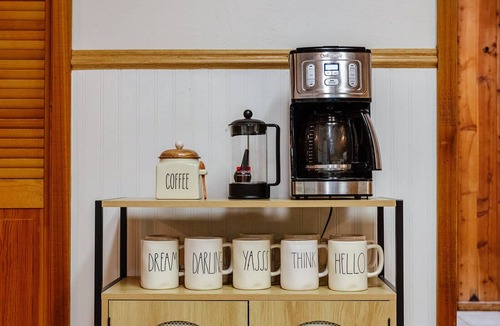 Shingletown House | Welcome to our Red Barn getaway! Rustic charm in Lassen's majestic beauty