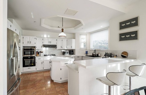 Canoga Park House | West Hills Grand View