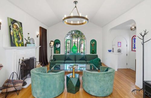 Palms House | West LA Bungalow with Lush Garden by Colby and Conrad