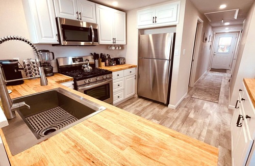 Redding House | Westside ^Cottage^
