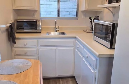 Thousand Oaks Apartment | Wildwood Private Retreat
