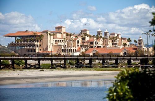 Solana Beach Hotel | Winners Circle Resort