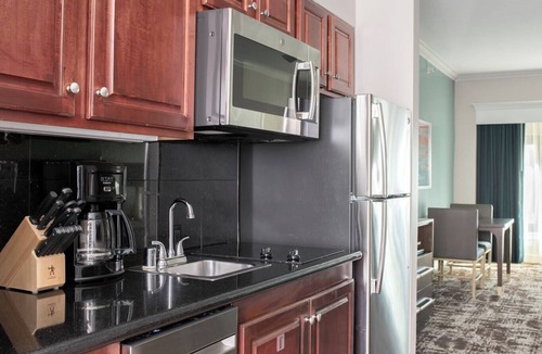 Gaslamp Quarter Condo | Wyndham Harbour Lights | Five Studio Suites