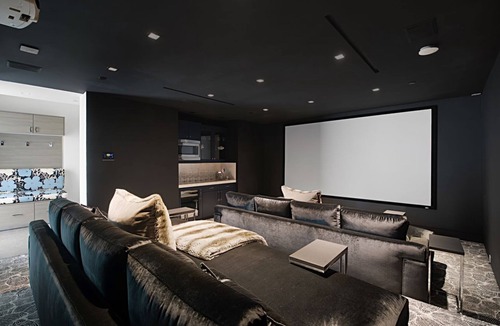 Central Malibu House | YOUR MALIBU BEACHFRONT DREAMS AWAIT