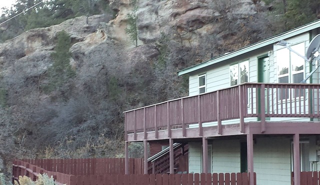 3 Bed 2 Bath Sleeps 8 Next To Rifle Falls State Park & Rifle Mountain Park