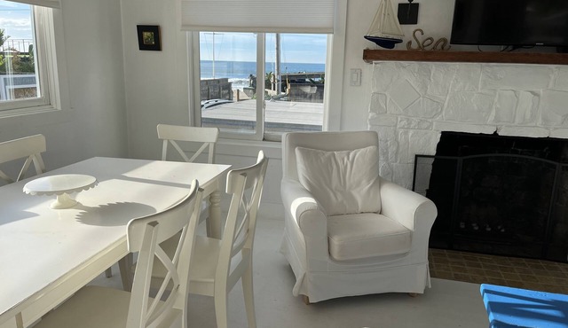 30 Steps to beach; ocean views & sounds; fiber internet & work desks; beach toys