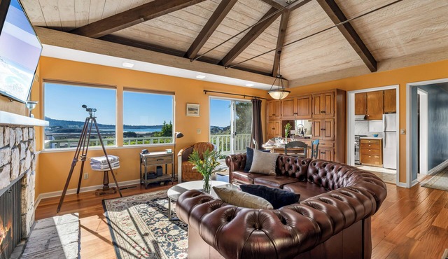 3959 Hedgehog - Walk to Town and Beach, Ocean View