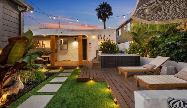 4 Bed-Hot Tub-Fire Pit-Lush Backyard