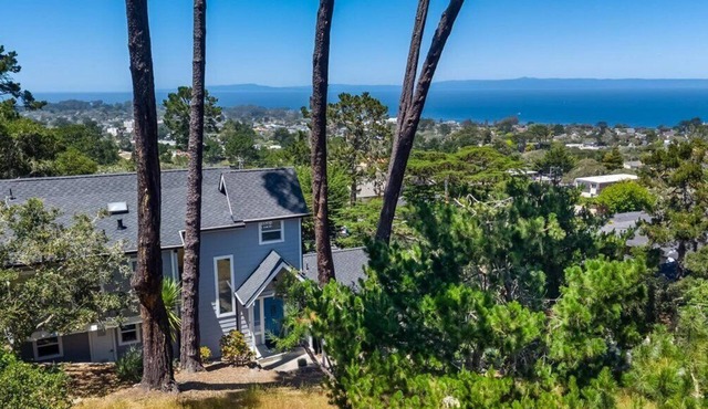4073 Whale Watcher's Cove - Bay View Home