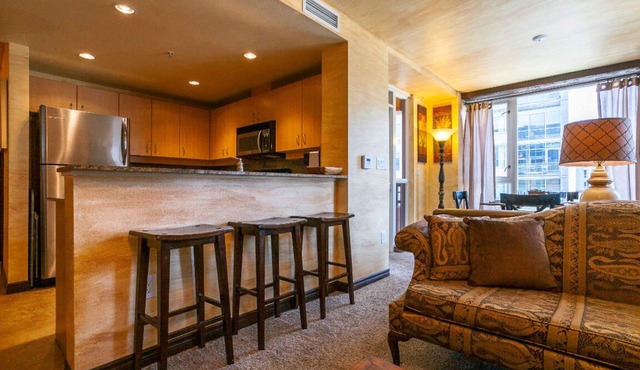 5th Floor Corner Unit Dual Master with City Views and Parking - Pet Friendly